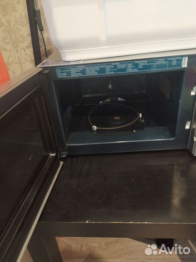 Микроволновая печь Samsung на запчасти