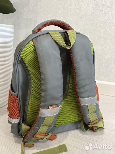 Школьный рюкзак