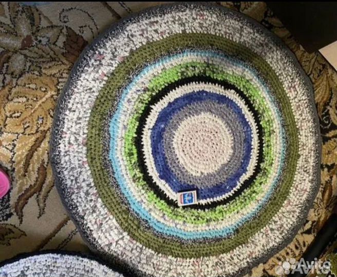 Вязаные коврики
