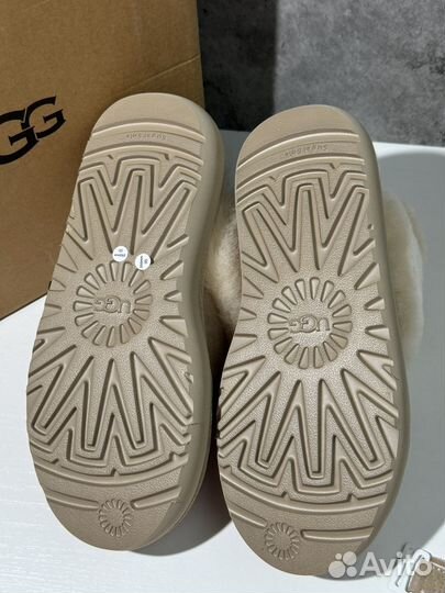 Меховые тапочки Ugg Slippers Disquette Sand