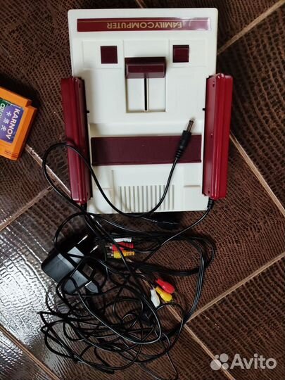 Игровая приставка 8 бит (Денди)