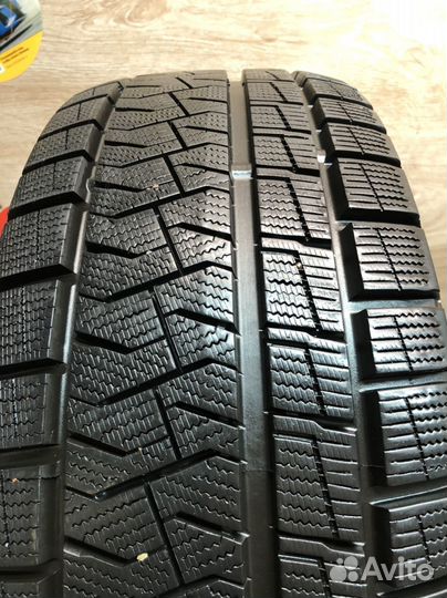 Formula Ice 205/55 R16 94T