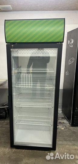 Морозильный шкаф со стеклянной дверью Polair