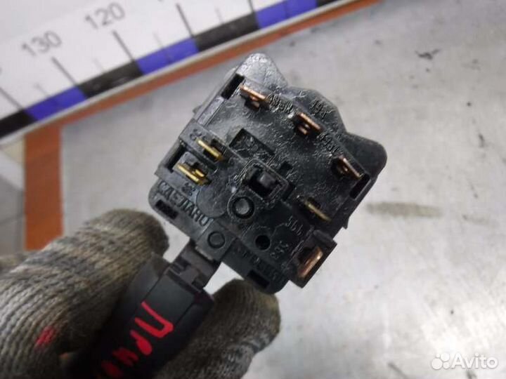 Переключатель поворотов Лада Приора 21126 2011