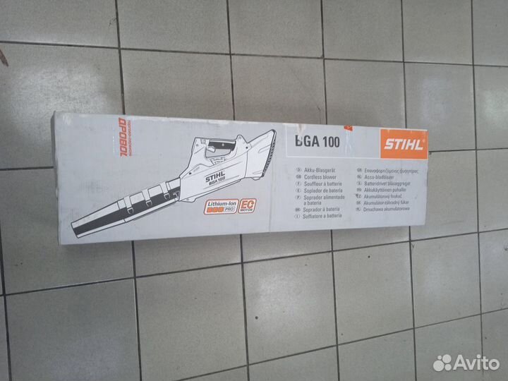 Воздуходувное устройство аккумуляторное BGA 100