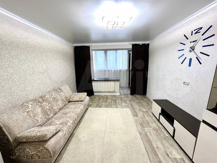 2-к. квартира, 52 м², 13/16 эт.