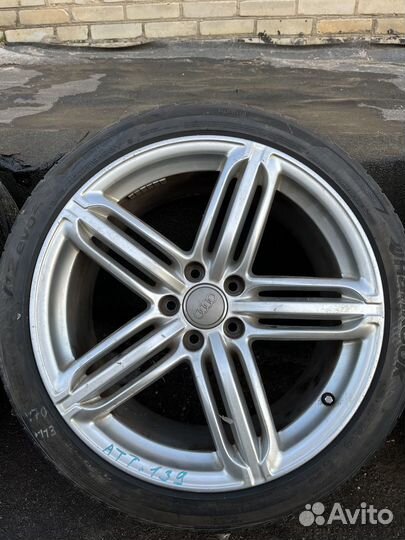 Комплект колес Audi TT RS 245/40 R19
