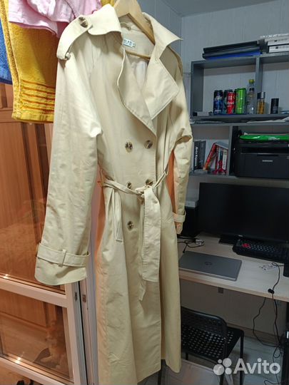 Плащ женский