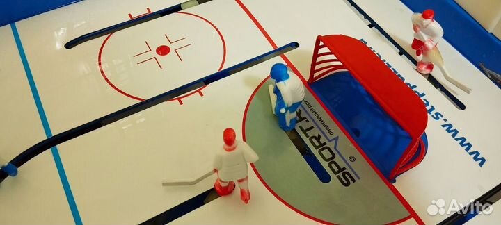 Настольный аэрохоккей