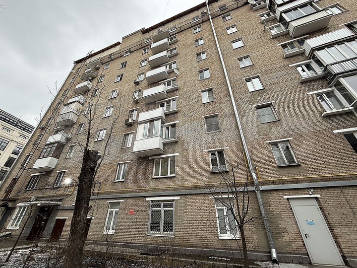 Апартаменты-студия, 19,3 м², 1/9 эт.