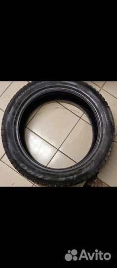 Pirelli Ice Zero 265/45 R20