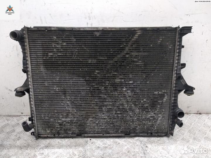 Радиатор (основной) Volkswagen Touareg 2006