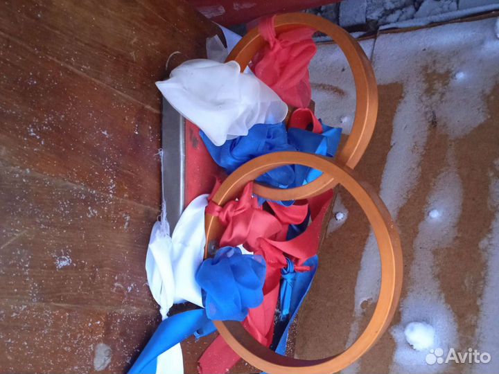 Кольца на машину свадебные