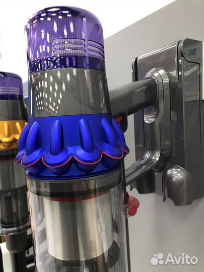 Пылесос dyson