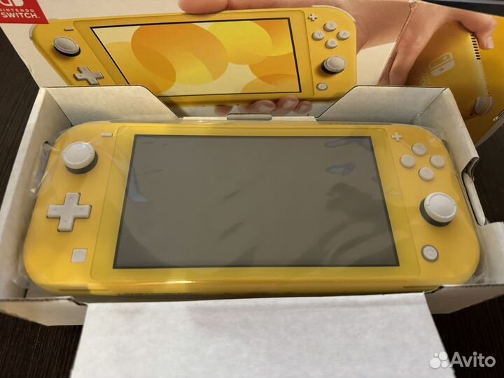 Nintendo Switch Lite новая