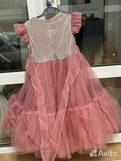 Детское нарядное платье 128 Smena