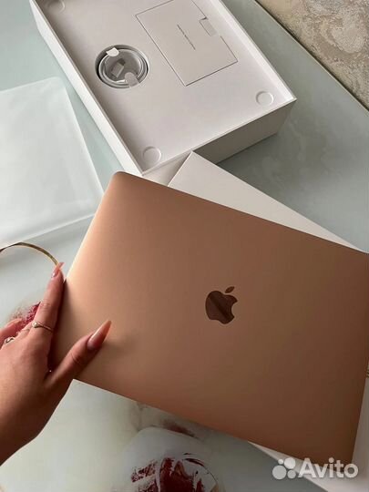 Apple MacBook Air 13 M1 8/256 Rose Gold