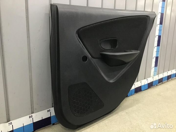 Обшивка двери задней правой Nissan Almera (G15) 20