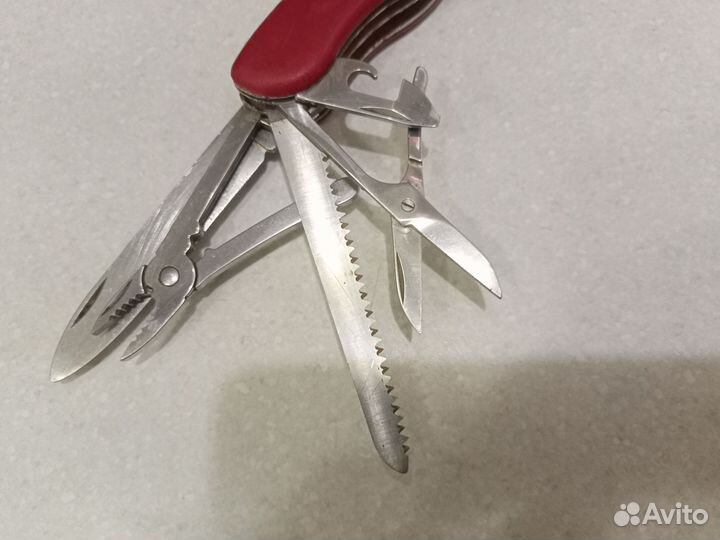 Victorinox hercules