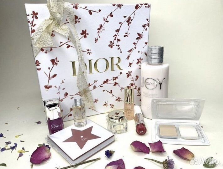 Подарочные наборы Dior
