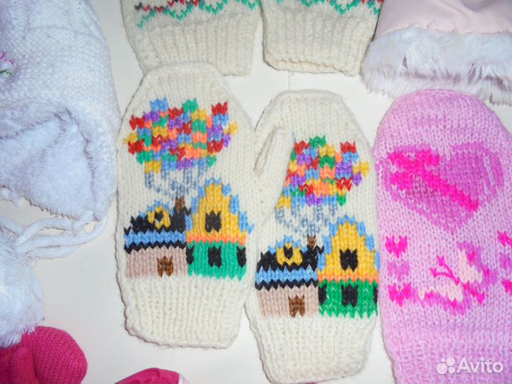 Шапочки и варежки на девочку