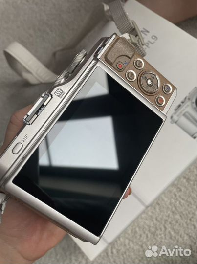 Olympus pen e pl9