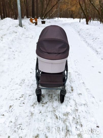 Коляска 2 в 1 Riko Basic Bella Pastel