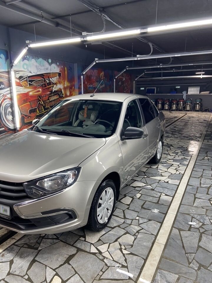 ВАЗ (LADA) Granta: фото владельца