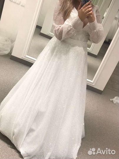 Свадебное платье