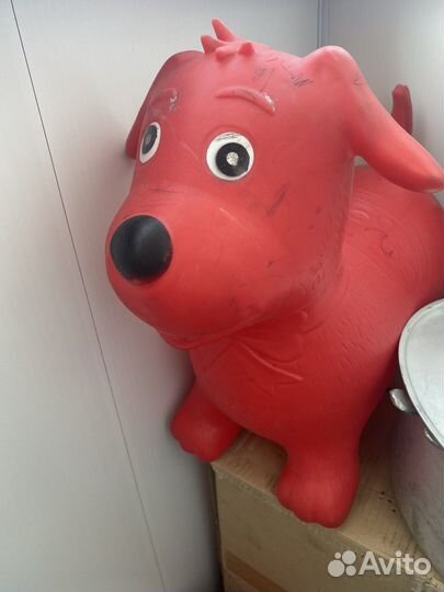 Собака резиновая