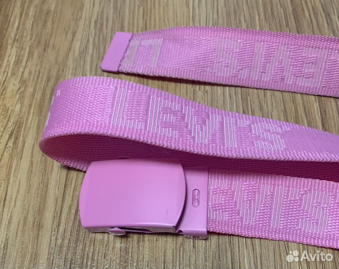 Ремень levis женский