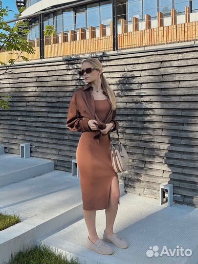 Обтягивающее платье