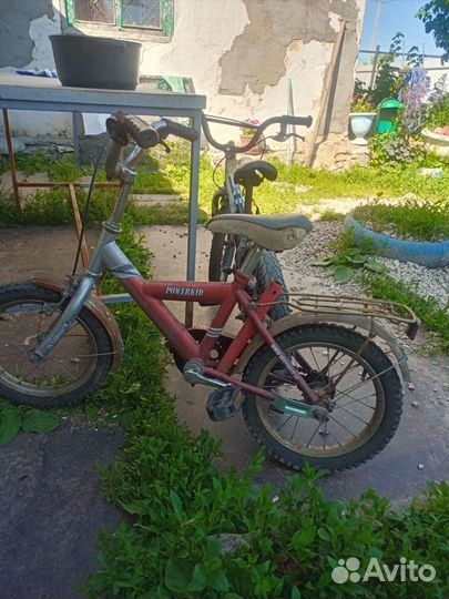 Велосипед бу детский красный