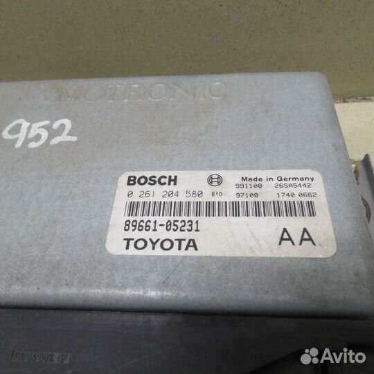 Блок управления двигателем Avensis I 1997-2003