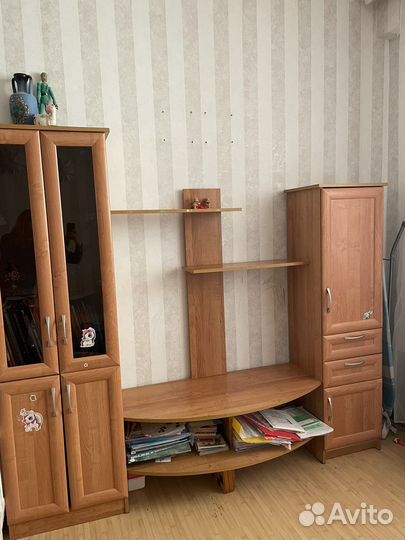 Стенка в гостиную