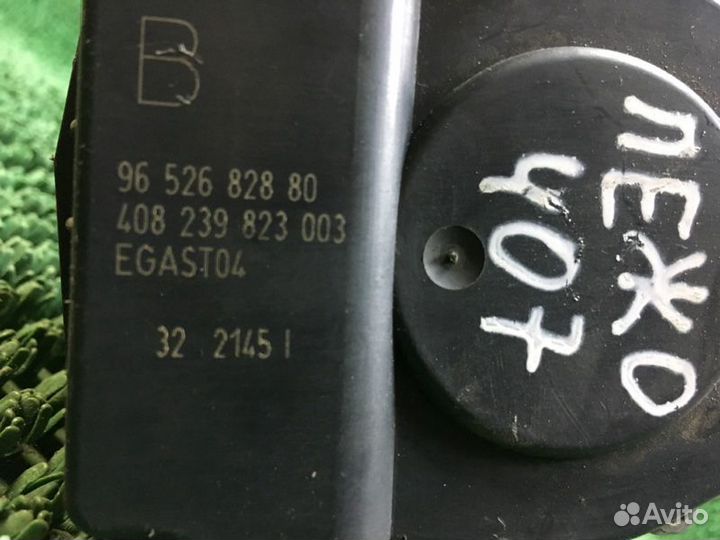 Дроссельная заслонка Peugeot 407 6D RFN 2004-2010