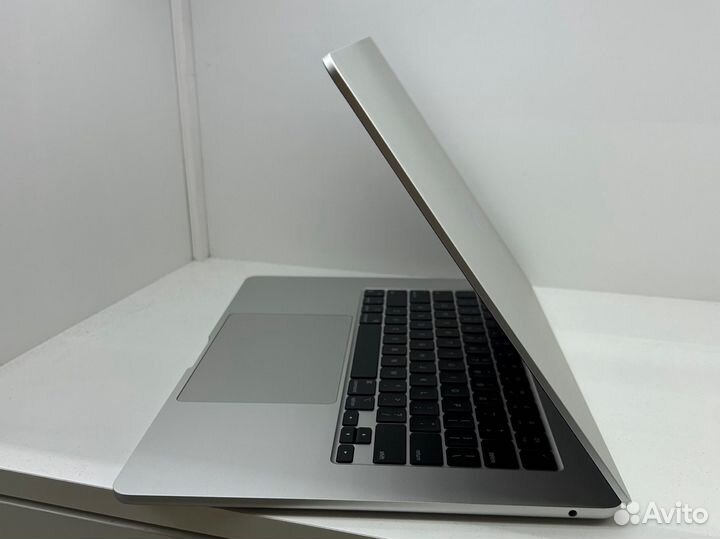 Новый MacBook Air 15 2023 M2/8/256/silver