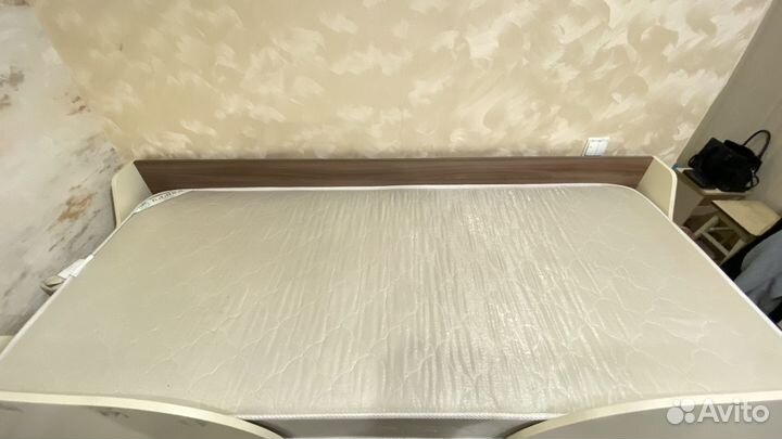 Детская кровать чердак