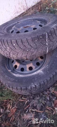 Dunlop SP Winter Ice02 175/70 R14