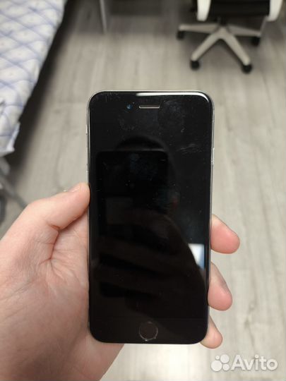 iPhone 6S, 16 ГБ