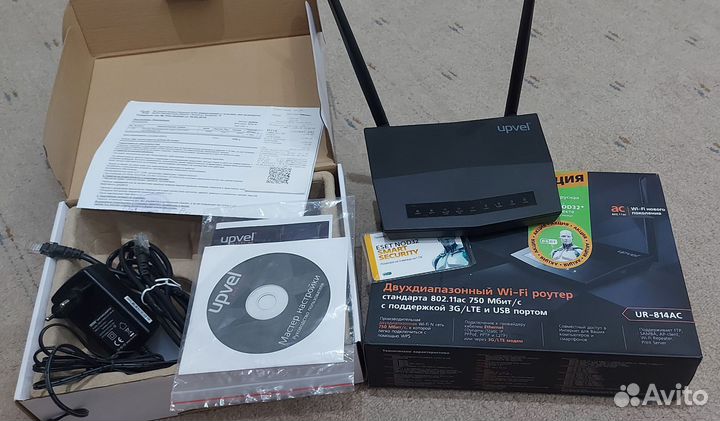 Wifi роутер Upvel UR-814AC