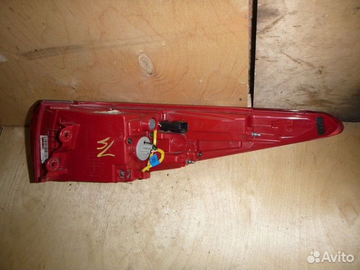 Фонарь задний наружный левый KIA sportage 2016