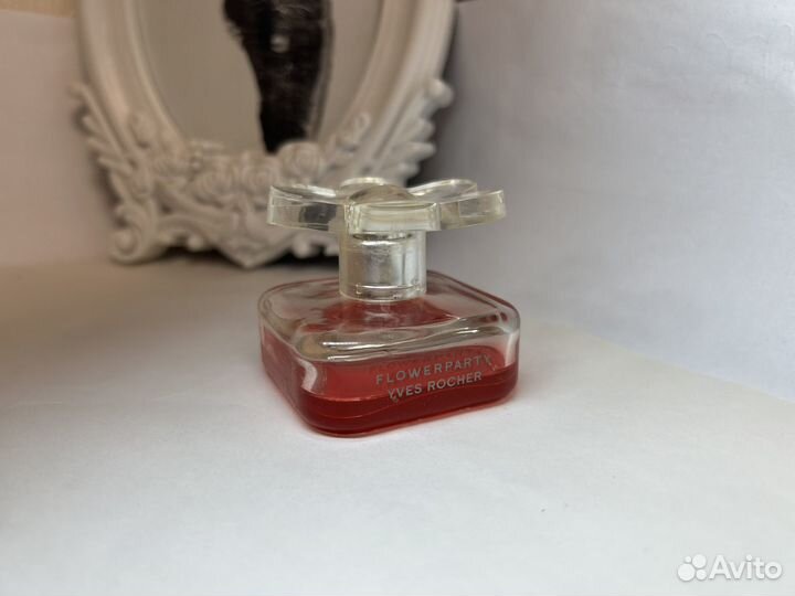 Туалетная вода женская yves rocher flowers party