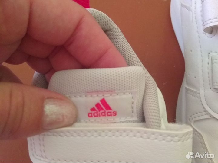 Кроссовки adidas оригинал