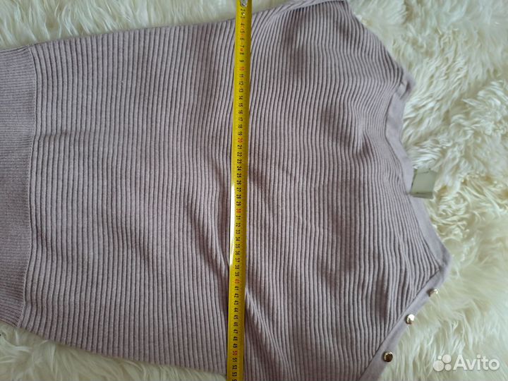 Свитер женский