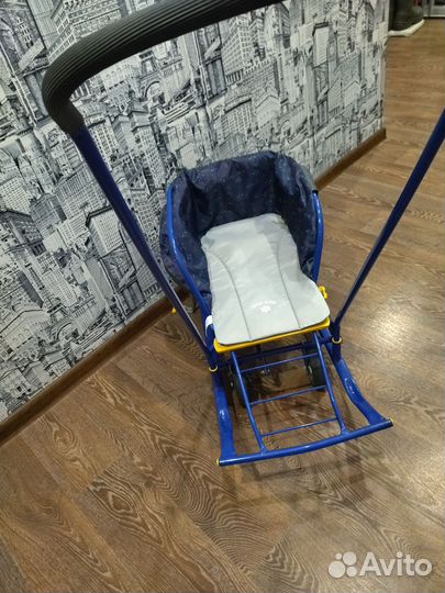 Детские зимние санки на колесах