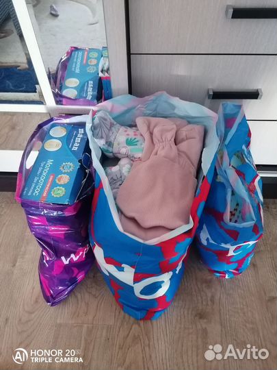 Продам вещи на девочку с 0 до 7 месяцев