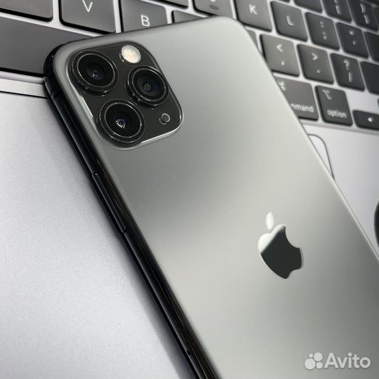 iPhone 11 Pro Max, 64 ГБ
