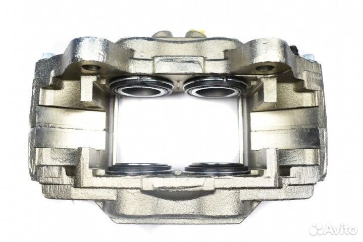 Суппорт тормозной Toyota Hilux