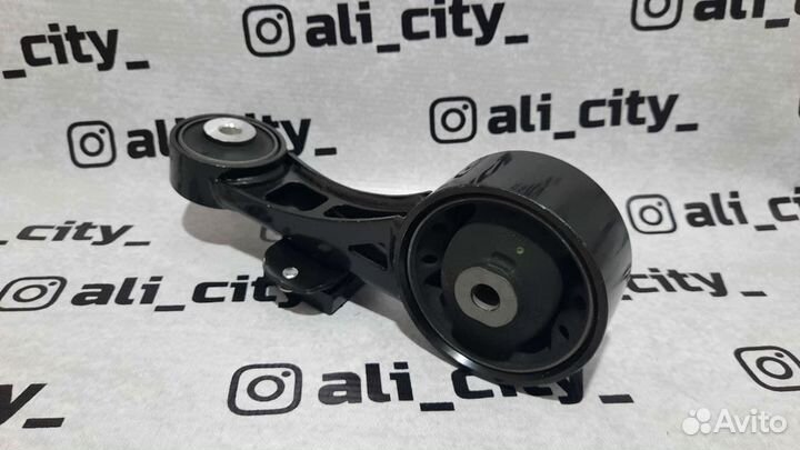 Подушка двигателя Камри 50 3.5 SAT